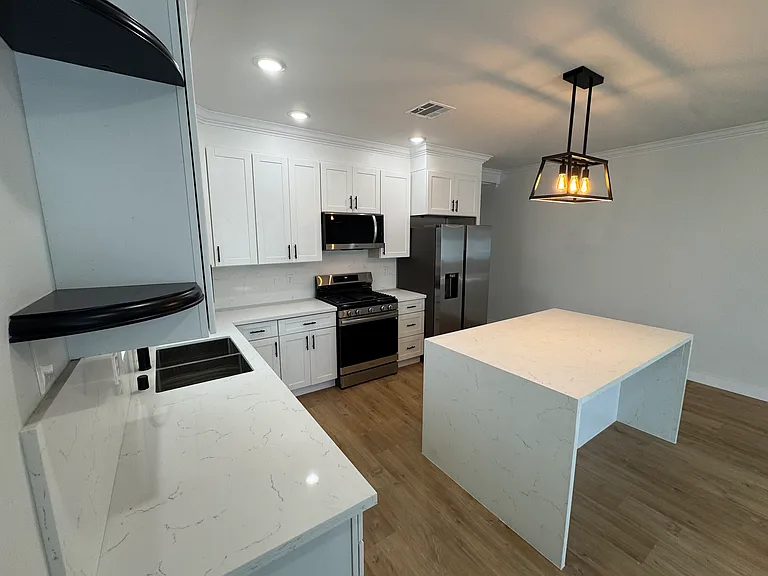 951 N Oxford Ave #O — Photo 4