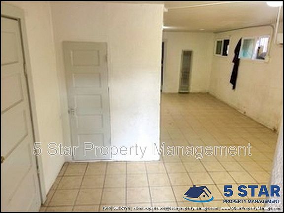 4th image of 2526 E Yandell Dr APT 4