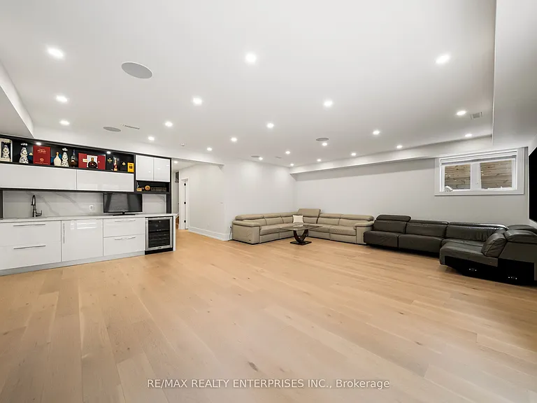 1362 Kenmuir Ave — Photo 35