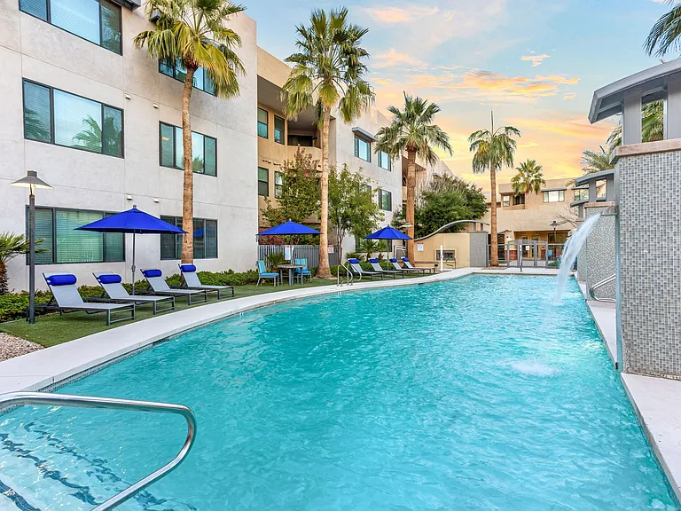 Las Aguas Apartments — Photo 4