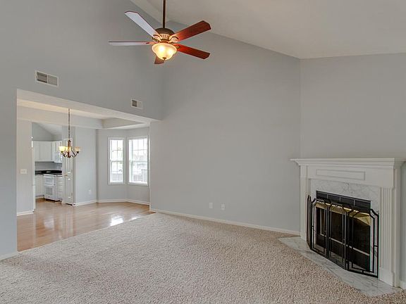 5th image of 1412 Harrington Dr