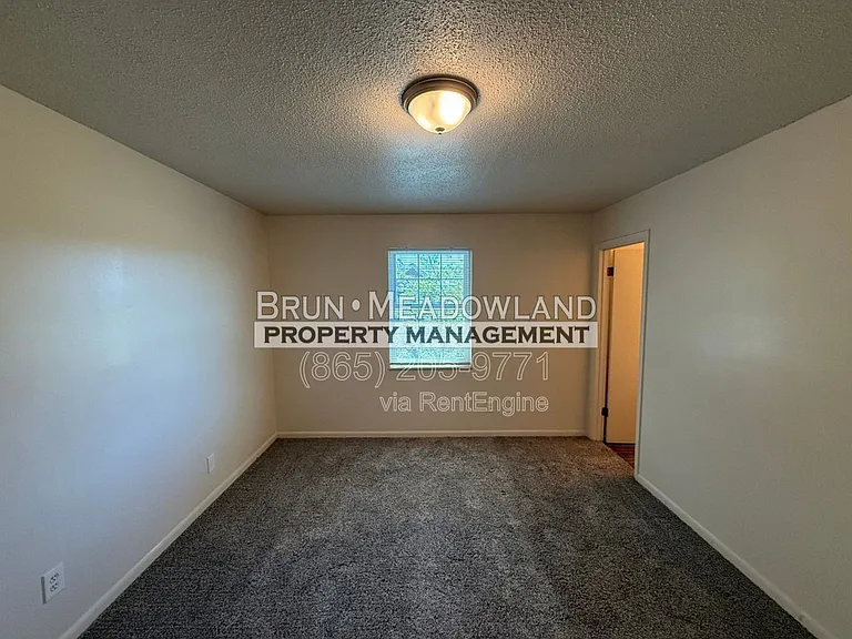 128 Lynnwood Dr #10 — Photo 20