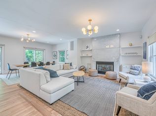 38 Cove Rd S, Southampton, NY 11968