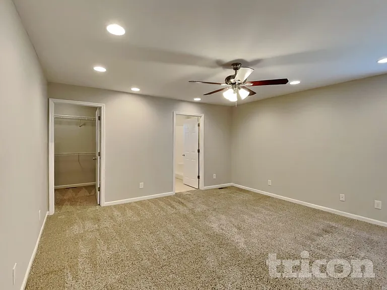 703 Maple Ct — Photo 7