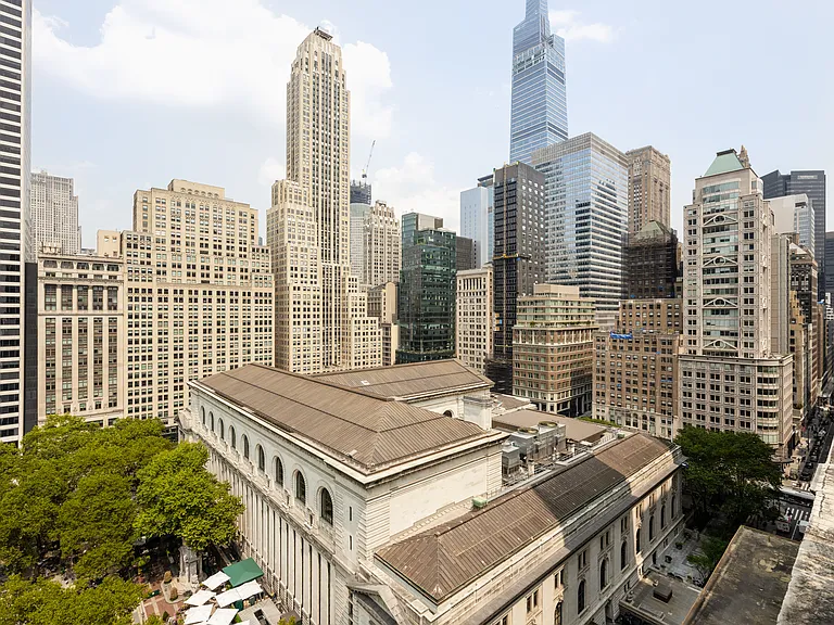 32 W 40th St #PHD — Photo 16