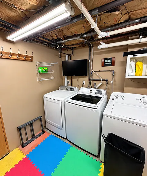 43 Pilgrim Ave #1 — Photo 15