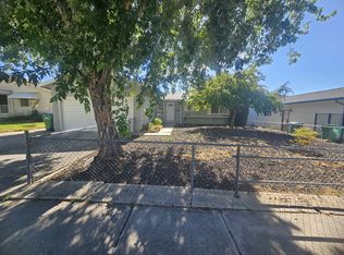 3430 Nowlin Ln, Sparks, NV 89431