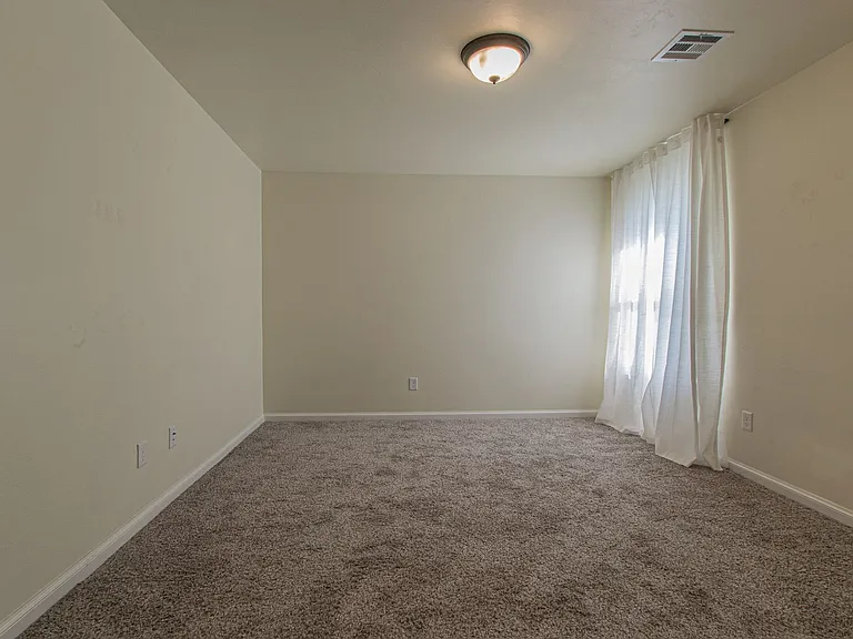 4200 NW 156th Ter — Photo 30