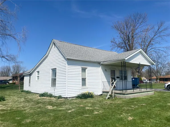 402 S Border St, Monroe City, MO 63456