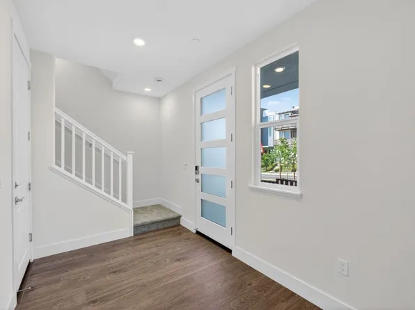 Residence 1 Plan, Row Townhomes at Amarone