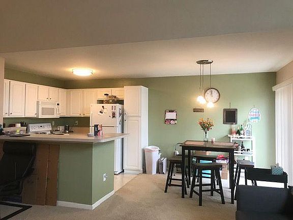 4th image of 19200 Chesapeake Cir #1