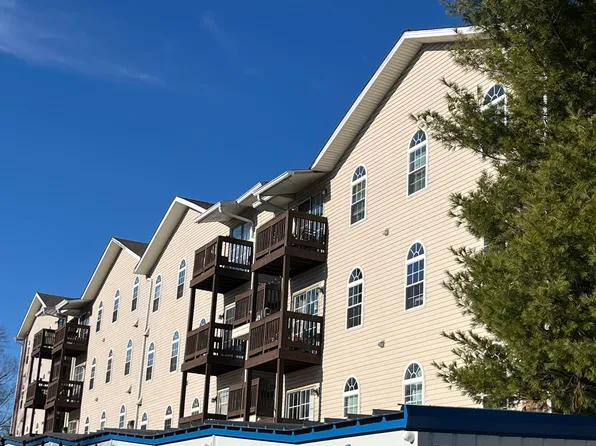 1081 S Broadway Unit 301, Lexington, KY 40504