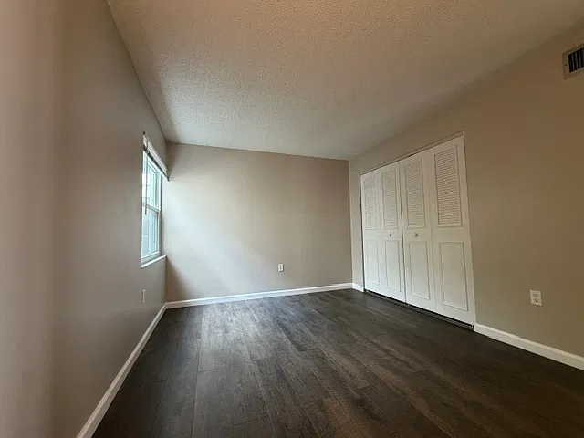 2 bed, 1148 sqft, $1,395 — Photo 3