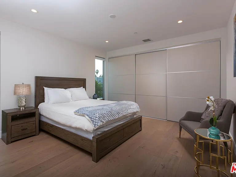 721 N Spaulding Ave — Photo 34