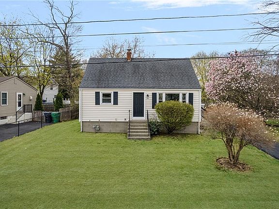 3rd image of 26 Limestone Rd