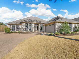 6913 Meadowside Rd S, Fort Worth, TX 76132