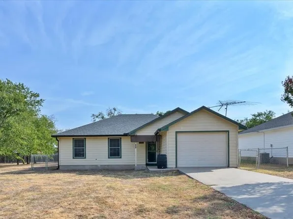 401 S Llano St, Whitney, TX 76692