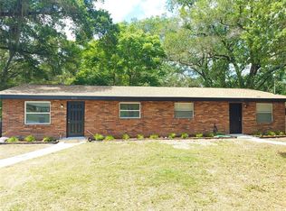 903 S Taylor Rd, Seffner, FL 33584