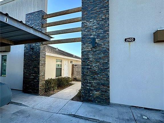 2nd image of 2820 Wolverine St APT 3