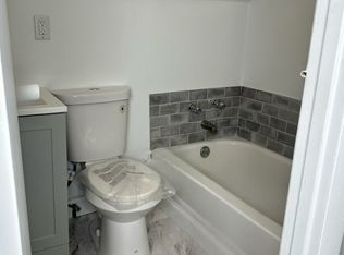 10013 Dunlap Ave #1, Cleveland, OH 44105