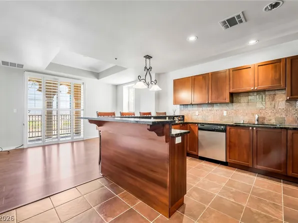2405 W Serene Ave Unit 529, Las Vegas, NV 89123