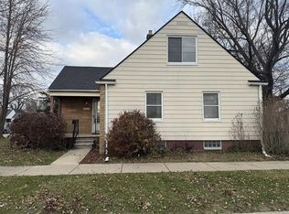 22006 Saxony Ave, Eastpointe, MI 48021