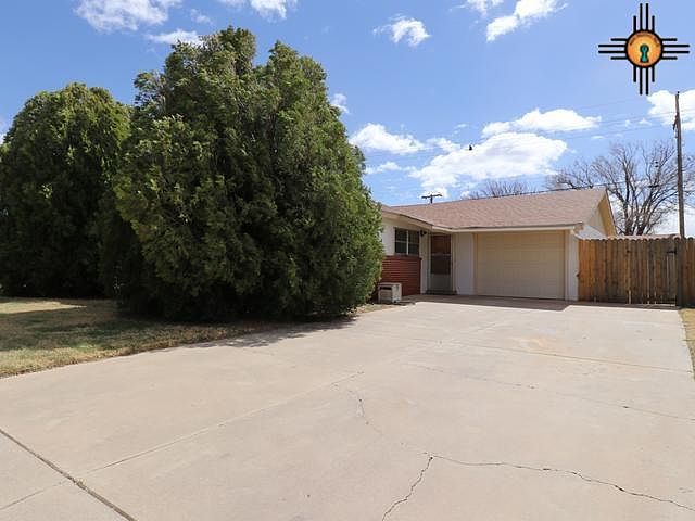 1st image of 301 Manson Dr