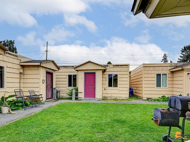 601 N Klevin St — Photo 39