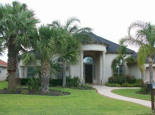 70 Laguna Madre Dr, Laguna Vista, TX 78578