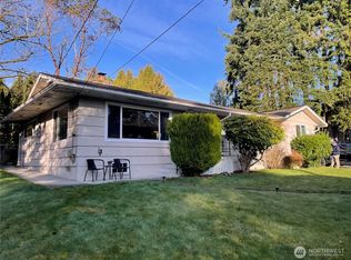19935 55th Ave NE, Seattle, WA