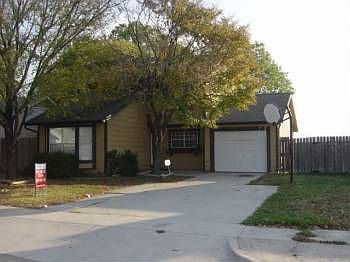 2nd image of 5509 Four Winds Dr