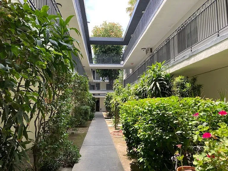 Gilmore Apts.. Beautiful Newly Remodeled Apartments...CALL NOW! — Photo 10