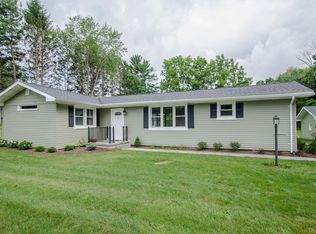 1598 Hanley Rd W, Mansfield, OH 44904