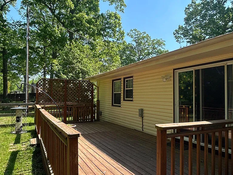 45320 Barefoot Dr — Photo 3