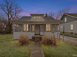 2619 Sidney St, Alton, IL 62002