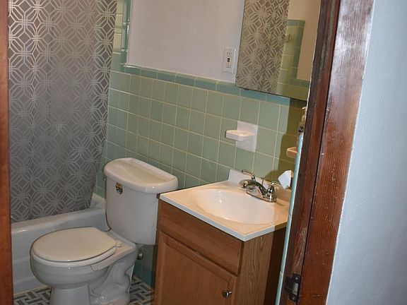 5th image of 4993 Mardel Ave