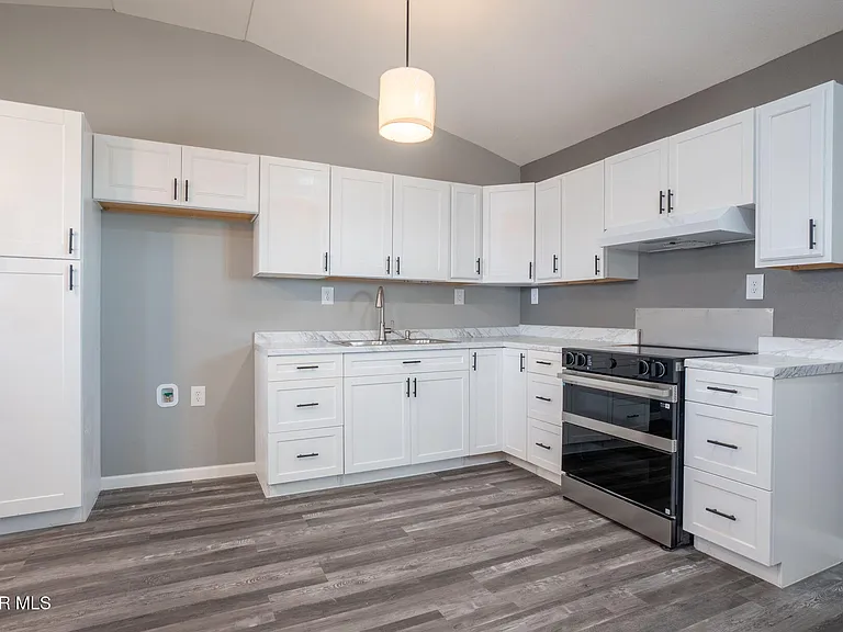 8335 Roseway Dr #2 — Photo 5