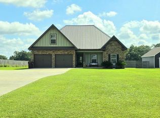 1111 S County Road 9, Slocomb, AL 36375