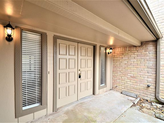 4th image of 4747 Blueberry Hill Dr
