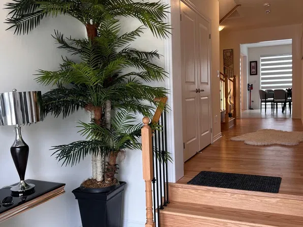 46 Rosanne Cir, Wasaga Beach, ON L9Z 0N3