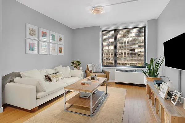 Rented by Undivided Inc | media 15