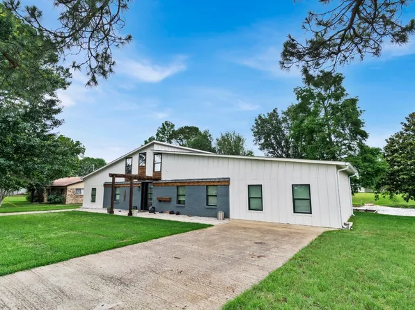 107 Slaughter Ranch Rd, Trinidad, TX 75163