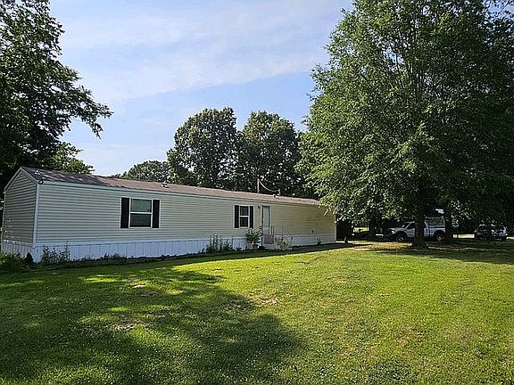 4th image of 328 Brawners Rd