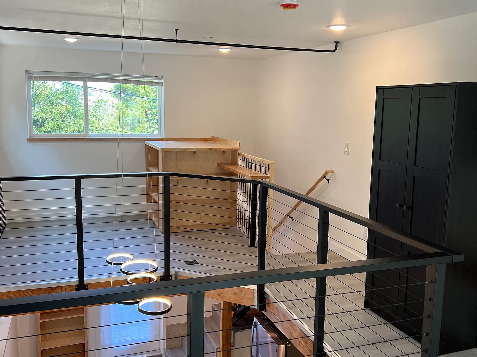 2 bed, 600 sqft, $1,995 — Photo 3