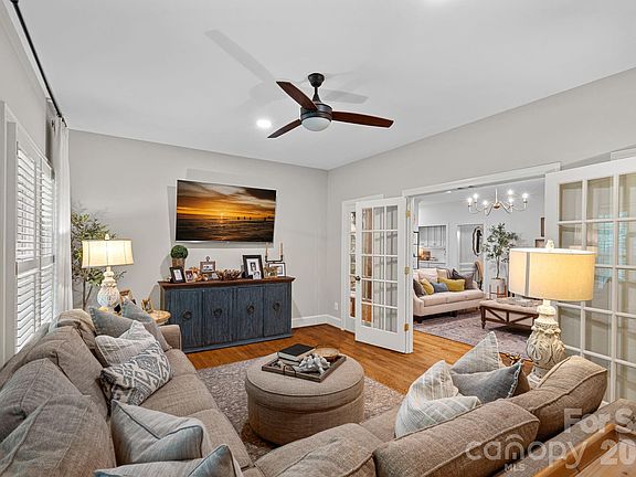 4th image of 611 Pacer Ln