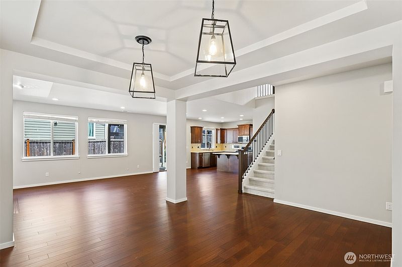 5th image of 24520 96th Avenue S