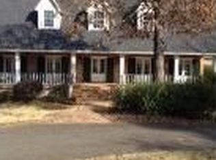 712 Pine Forest Dr, Minden, LA 71055