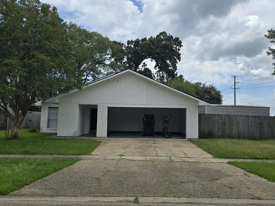 15110 Jester Ave