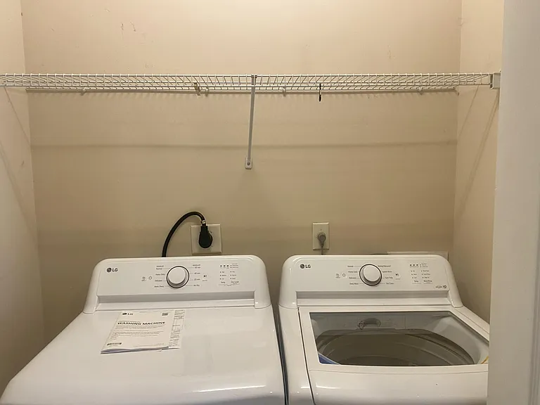 906 Mariner Bay Blvd — Photo 38