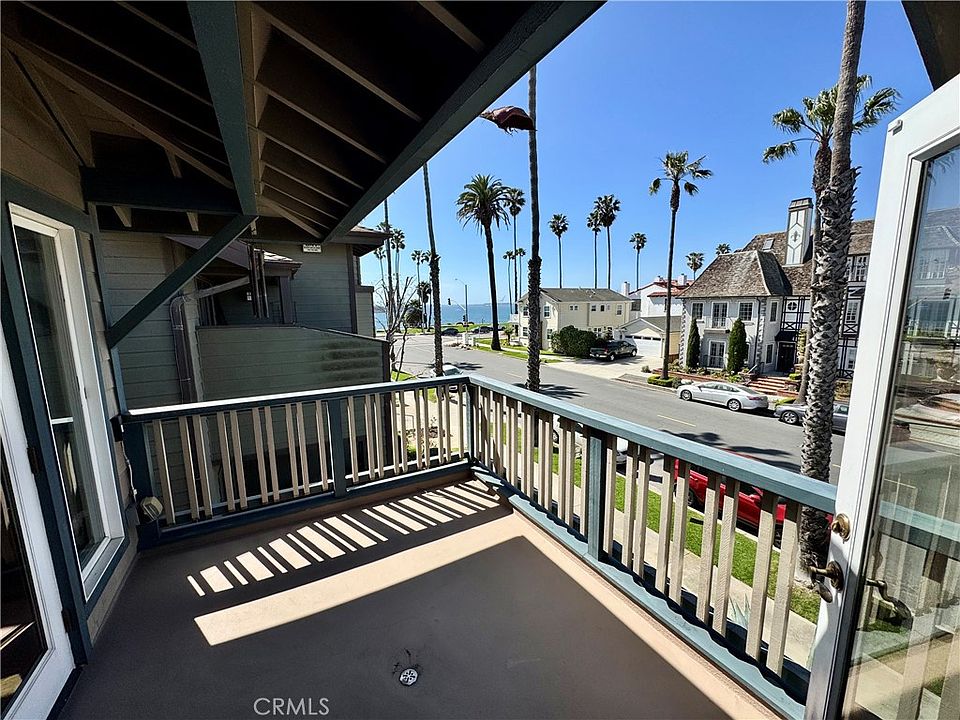1st image of 16 Coronado Ave